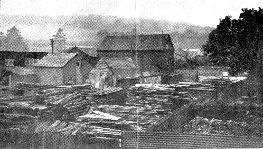 1947 Cabinet Maker article, 1g